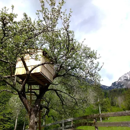 אוהל מפואר & Glamping Grintovec