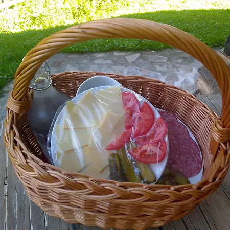 & Glamping Grintovec *