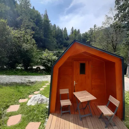 & Glamping Grintovec אוהל מפואר