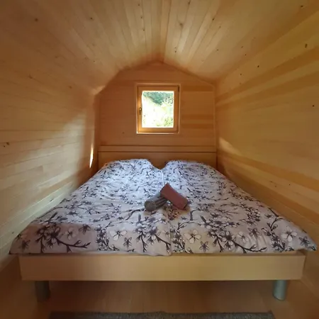 Luxury tent & Glamping Grintovec