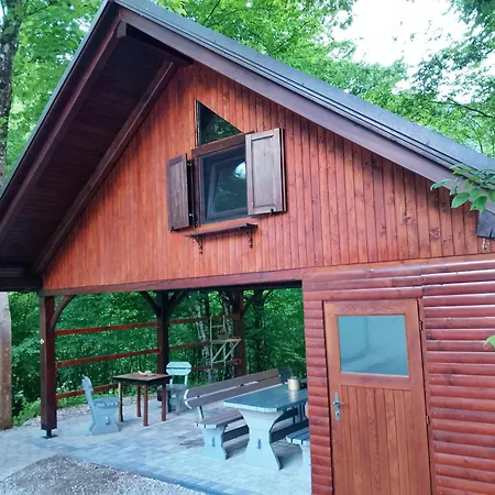 & Glamping Grintovec 豪华帐篷 *